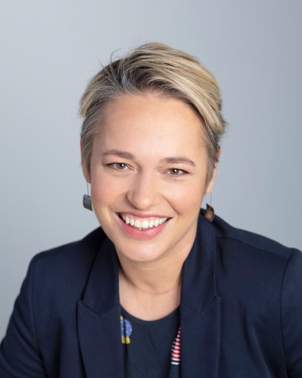 Belinda Harries, Senior Advisor